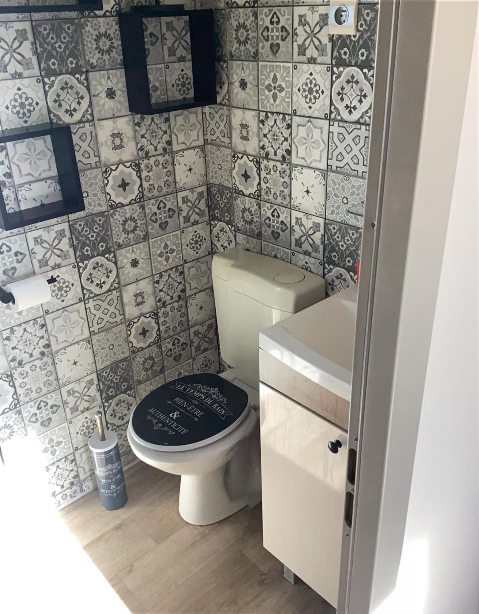 Confort, Climatisation,linge De Lit Et De Toilette, Coffre Fort, Ventilations Au Plafond Et Wifi Possible Campeggio