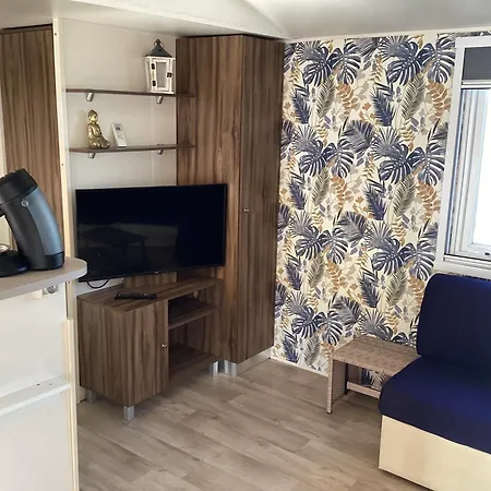 Mobil-home tout confort Fréjus Extérieur photo