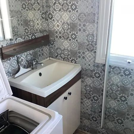 Mobil-home tout confort Fréjus Extérieur photo