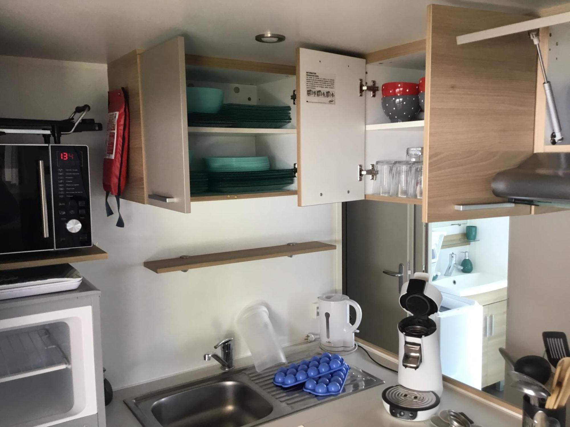 Camping Mobil-home Confort *